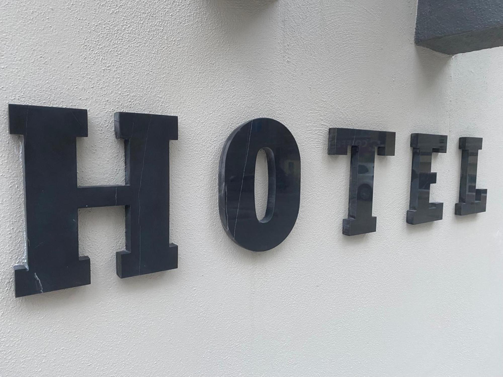 In The Middle Hotel Antália Exterior foto